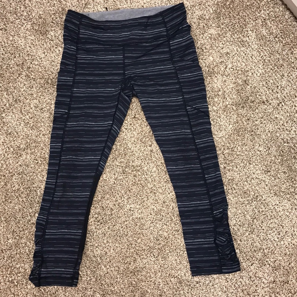 Lululemon Capri workout pants size 8